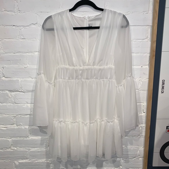 MISS ORD White Flowy Dress - Picture 1 of 3